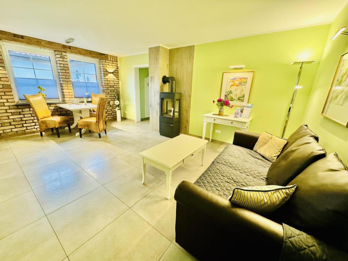 Haus Buett Apartment Rostock Exterior foto